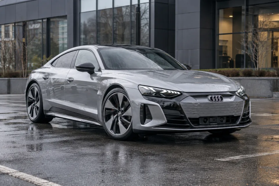 Audi S e-tron GT — типовой пример автомобиля для выкупа